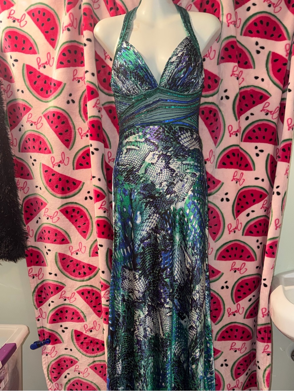💚💙 Cachet Beaded Halter Maxi Dress